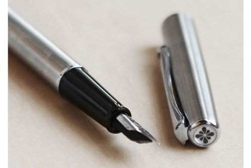 Перьевая ручка Diplomat Traveller Stainless Steel перо F